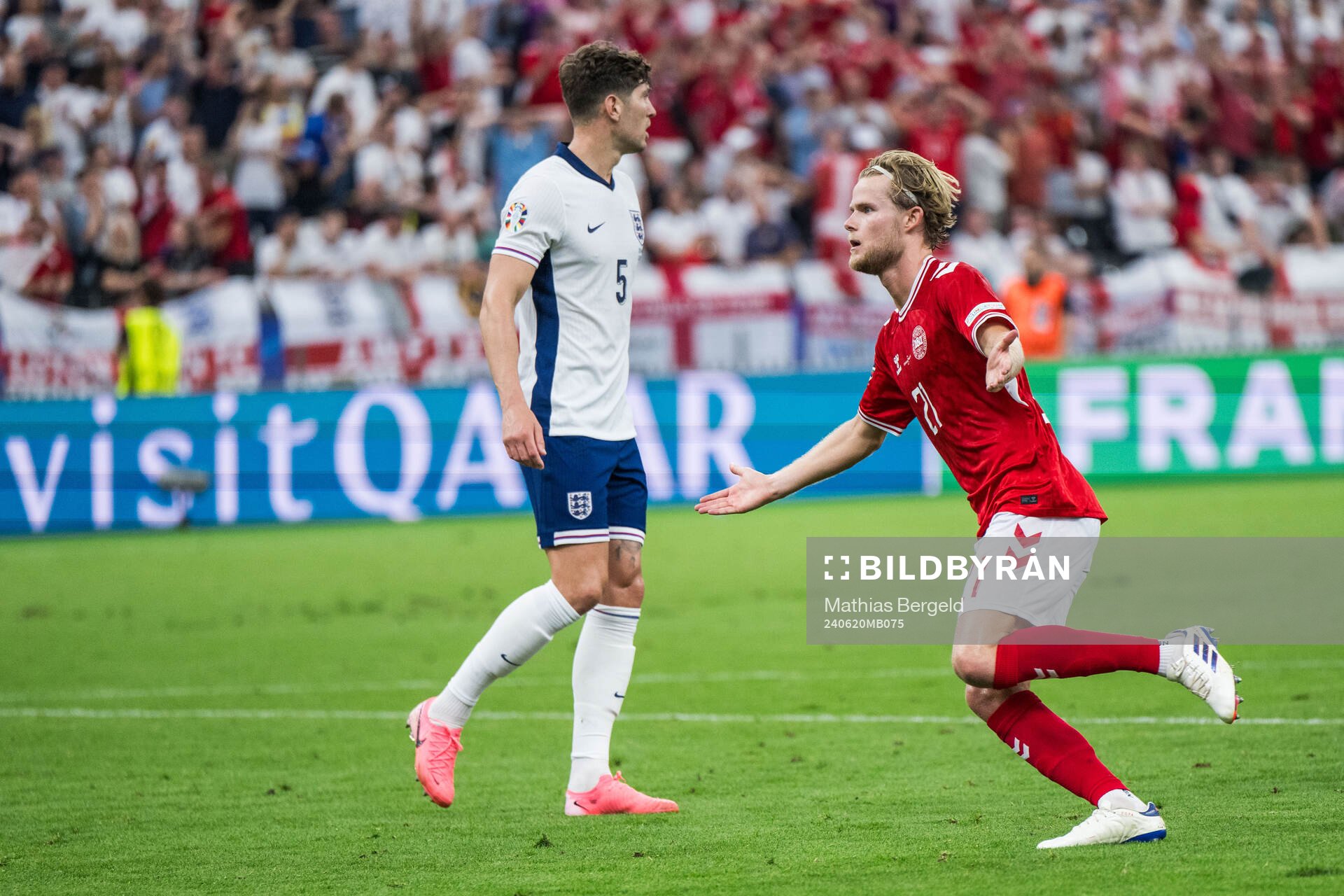 Morten Hjulmand of Denmark celebrates