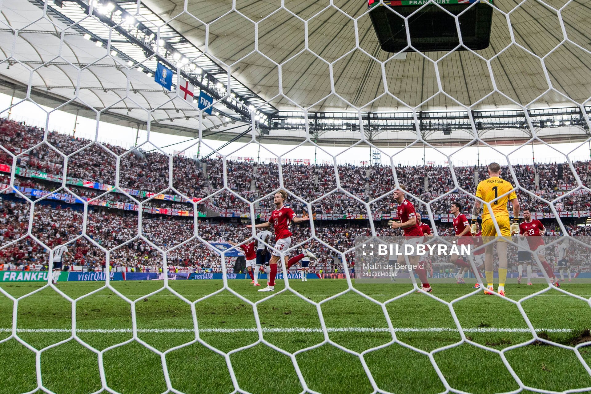 Morten Hjulmand of Denmark celebrates