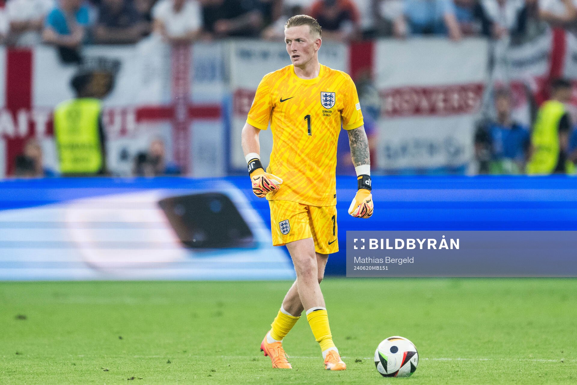 Goalkeeper Jordan Pickford of England
