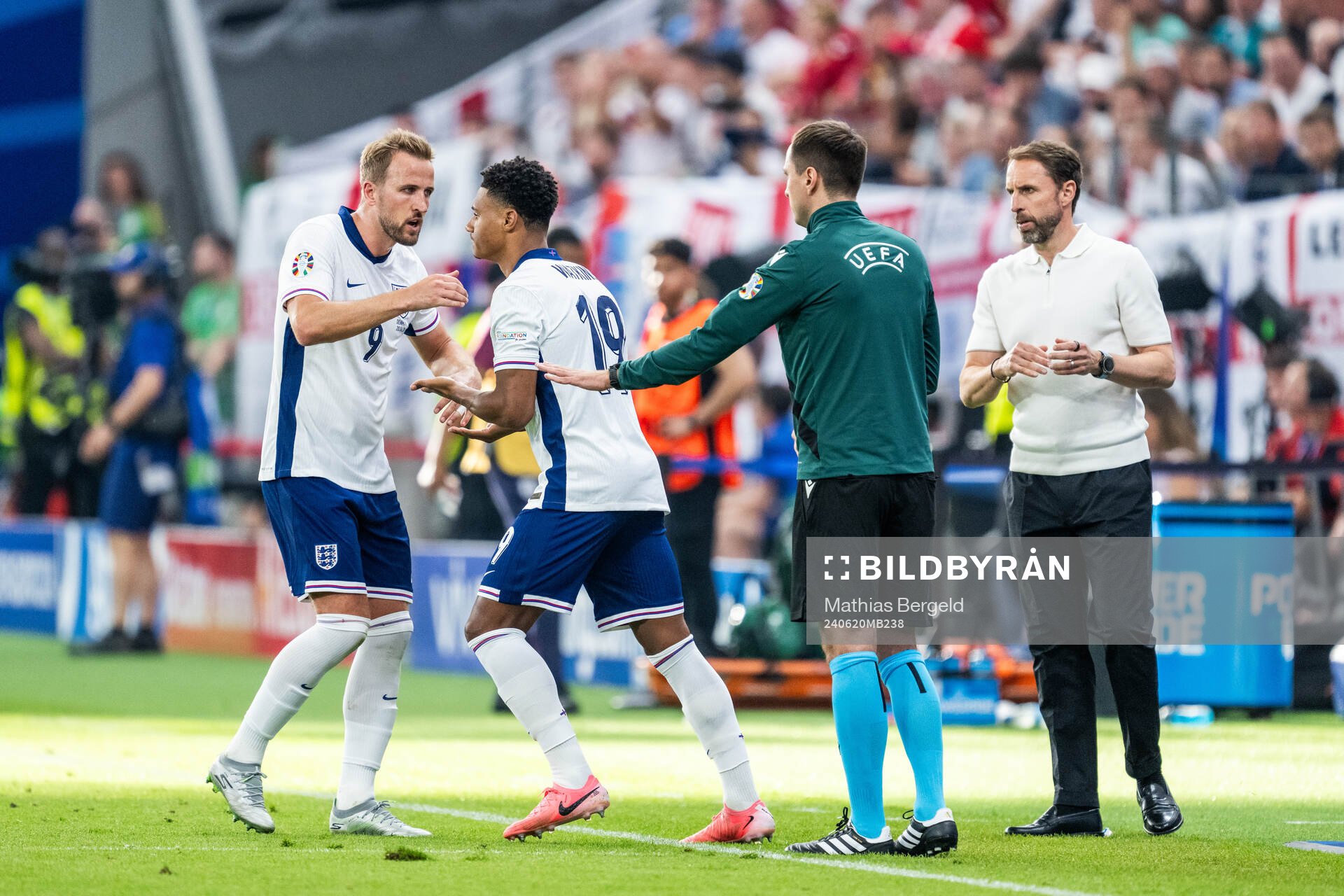 Harry Kane of England is substituted off for Oliver Watkins