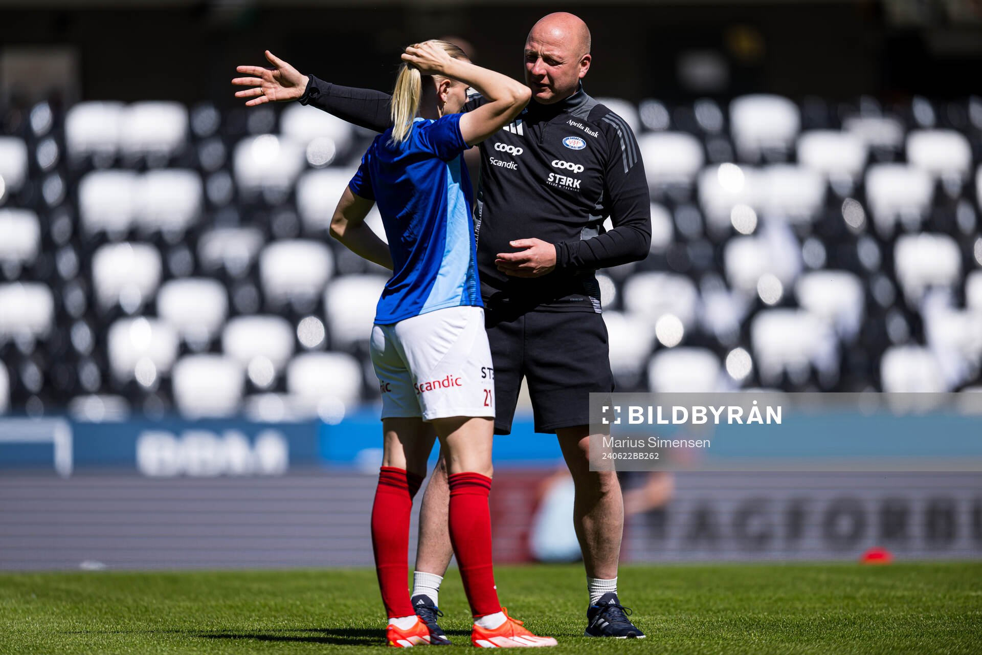 Nils Lexerød, head coach of Vålerenga, and Karina Sævik