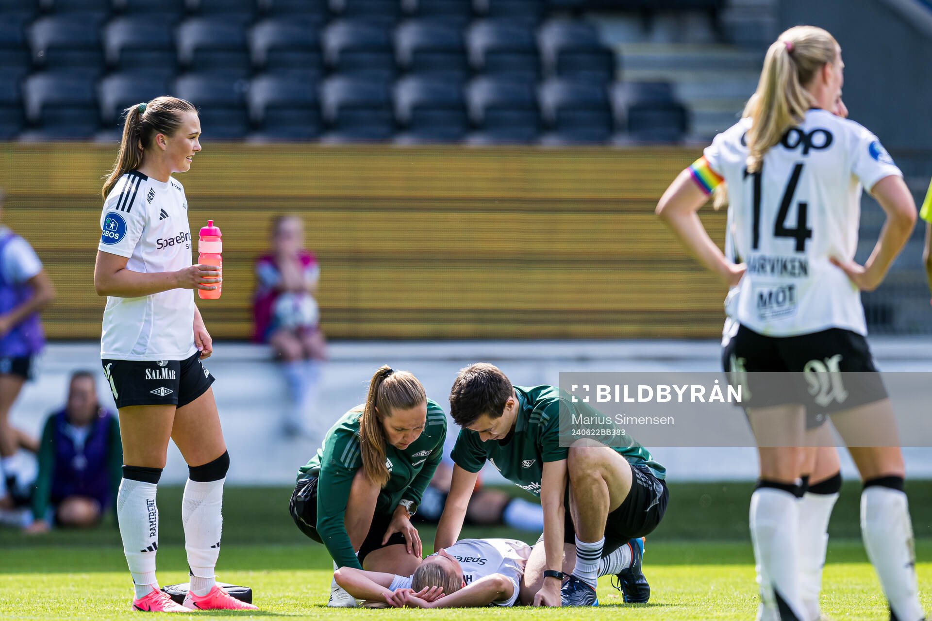 Emilie Nautnes of Rosenborg in pain