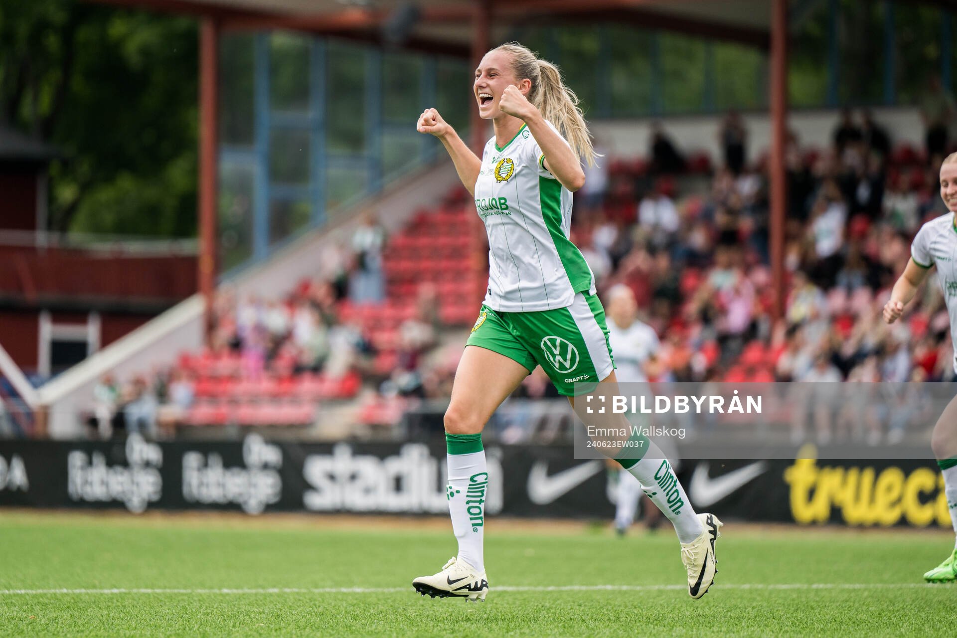 Hammarbys Ellen Wangerheim jublar