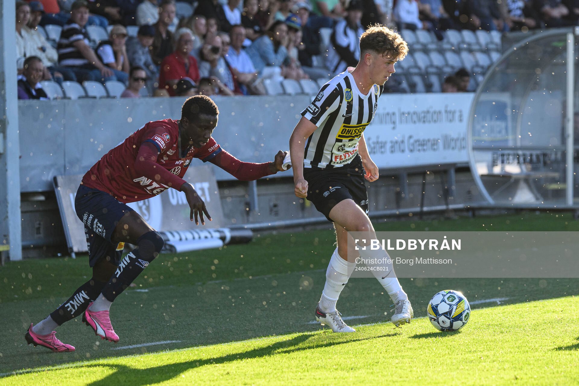 Örgrytes Abdoulaye Faye och Landskronas Max Nilsson