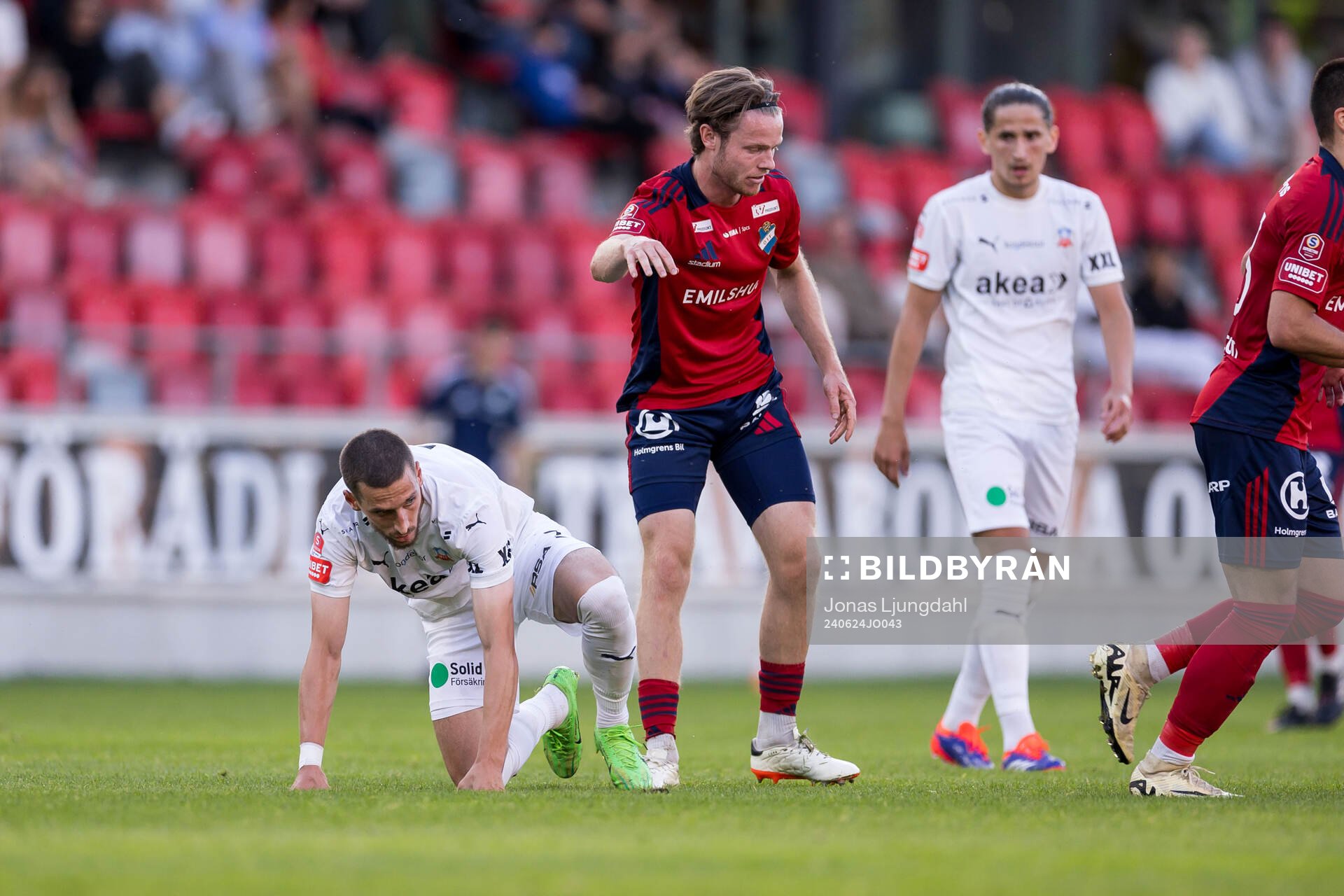 Helsingborgs Arian Kabashi och Östers Daniel Ljung