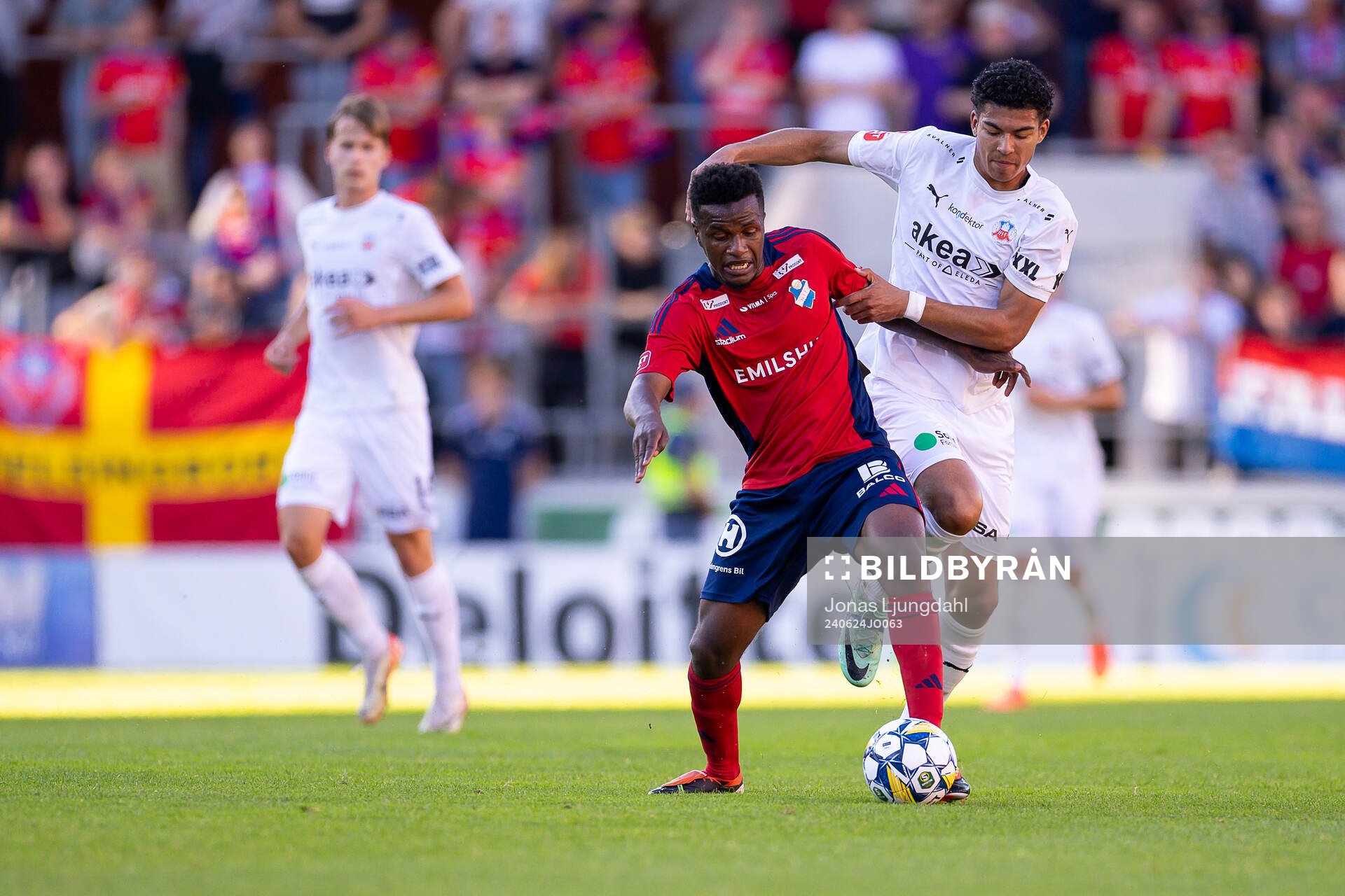 Östers Manasse Kusu och Helsingborgs Milan Silva Rasmussen