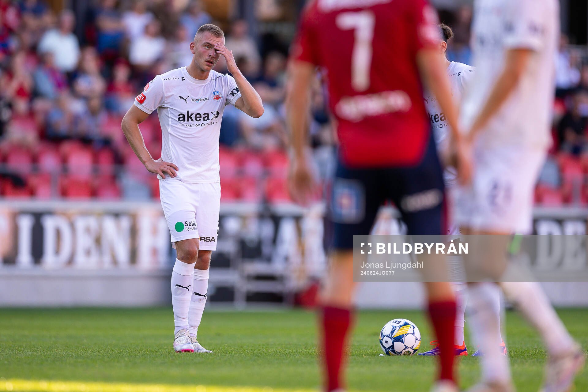 Helsingborgs Dennis Olsson deppar