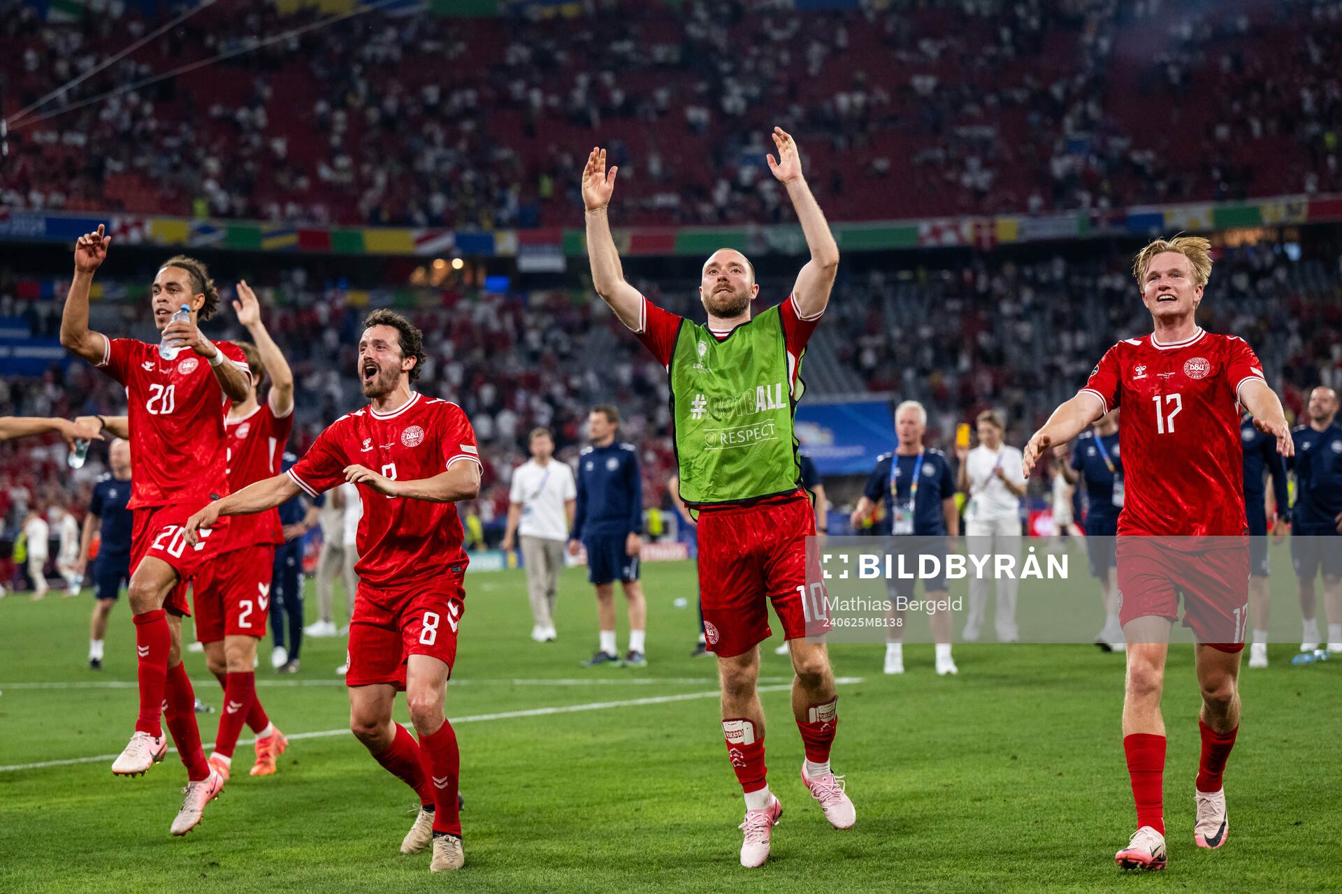 Yussuf Poulsen, Thomas Delaney, Christian Eriksen and Victor Kristiansen of Denmark celebrate after the UEFA Euro 2024 Football Championship match between Denmark and Serbia on June 25, 2024 in Munich.