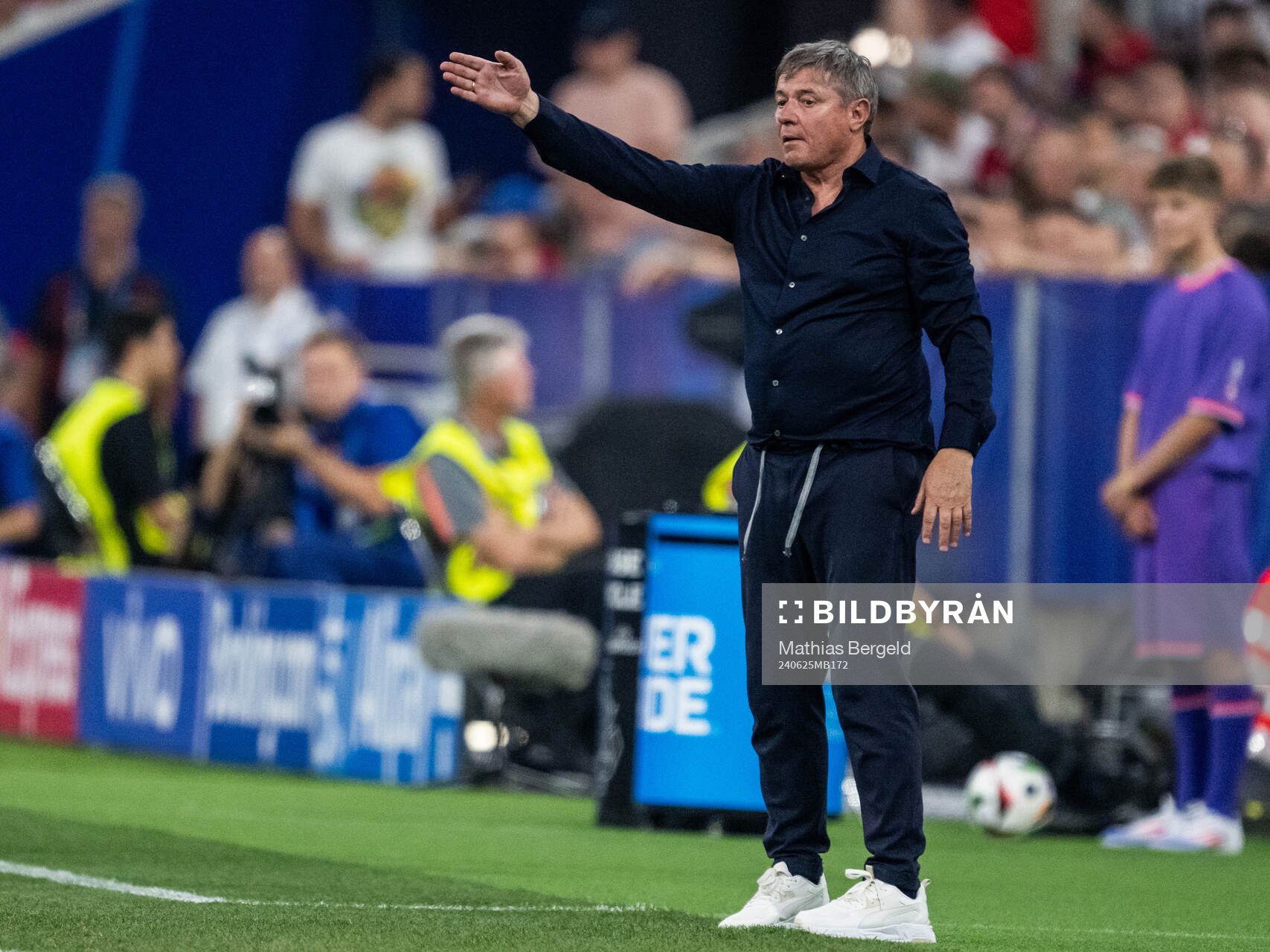 Head coach Dragan Stojkovic of Serbia