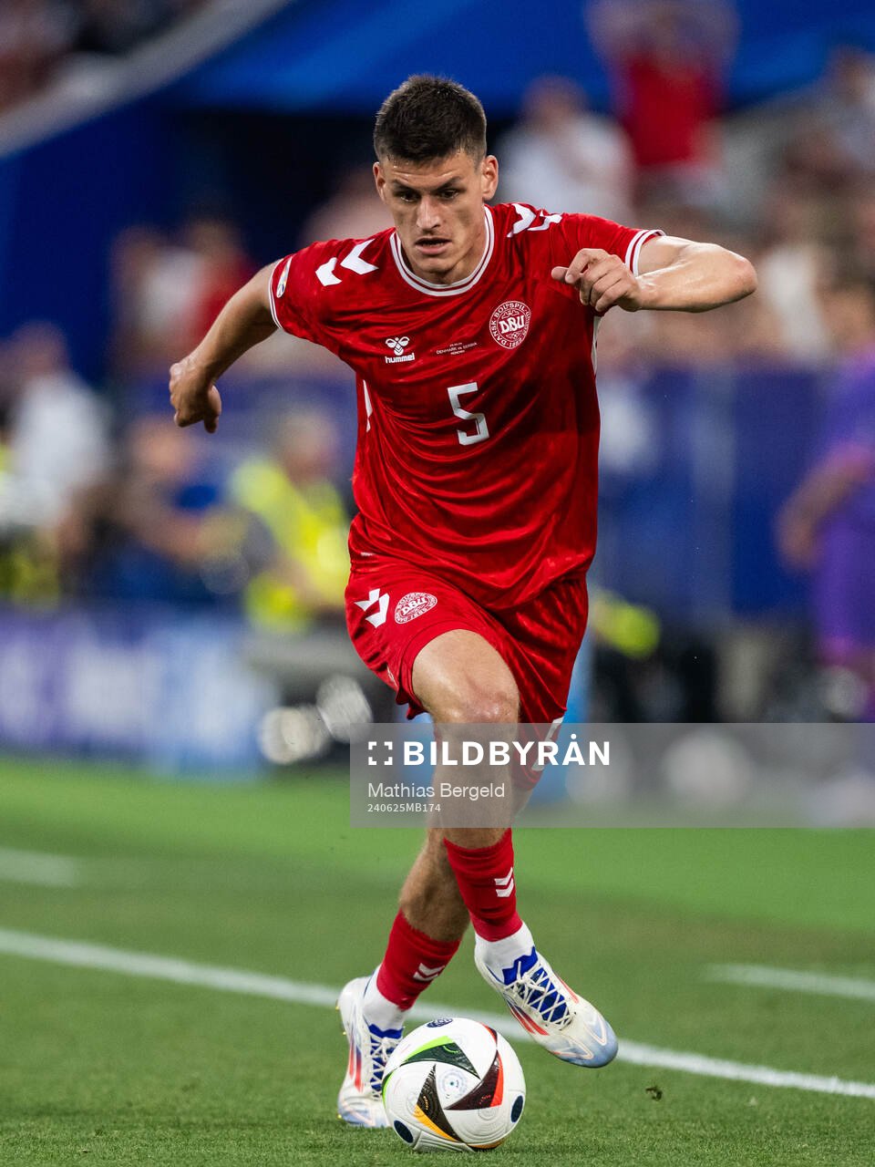 Joakim Mæhle of Denmark