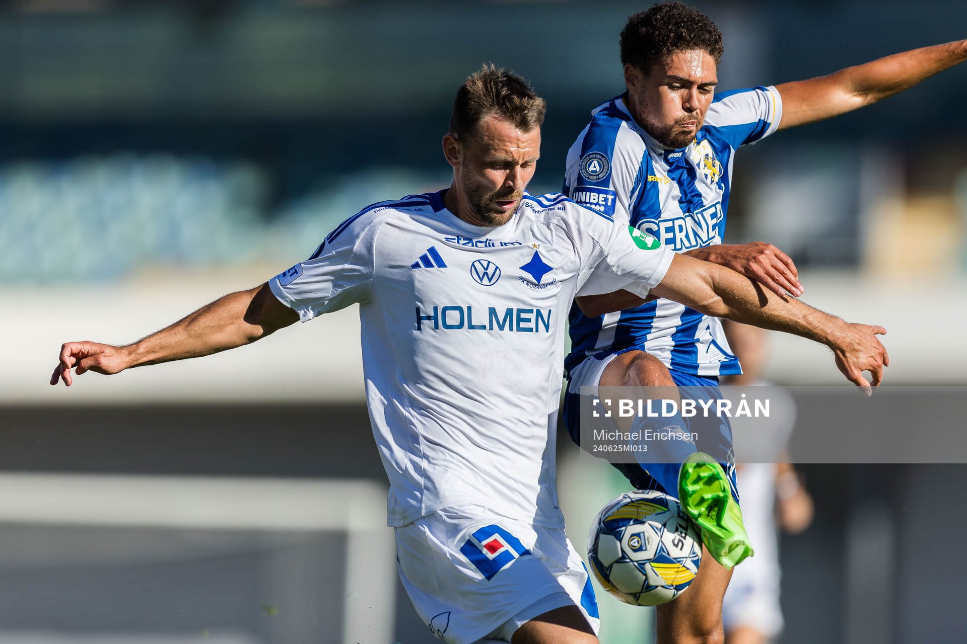 IFK Norrköpings Max Watson och IFK Göteborgs Thomas Santos
