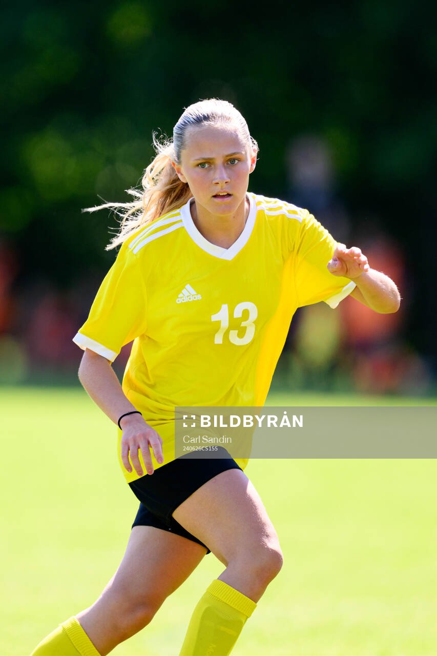 Cornelia Ljungberg, Smedby AIS