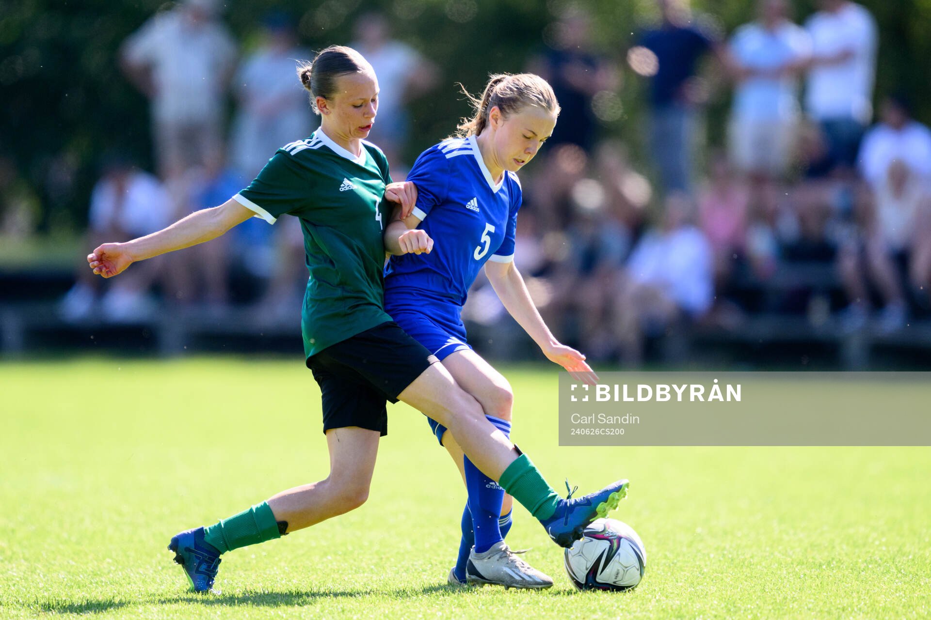 Lovisa Breland, Malmö FF Akademi och Thelma Falk, Lira BK