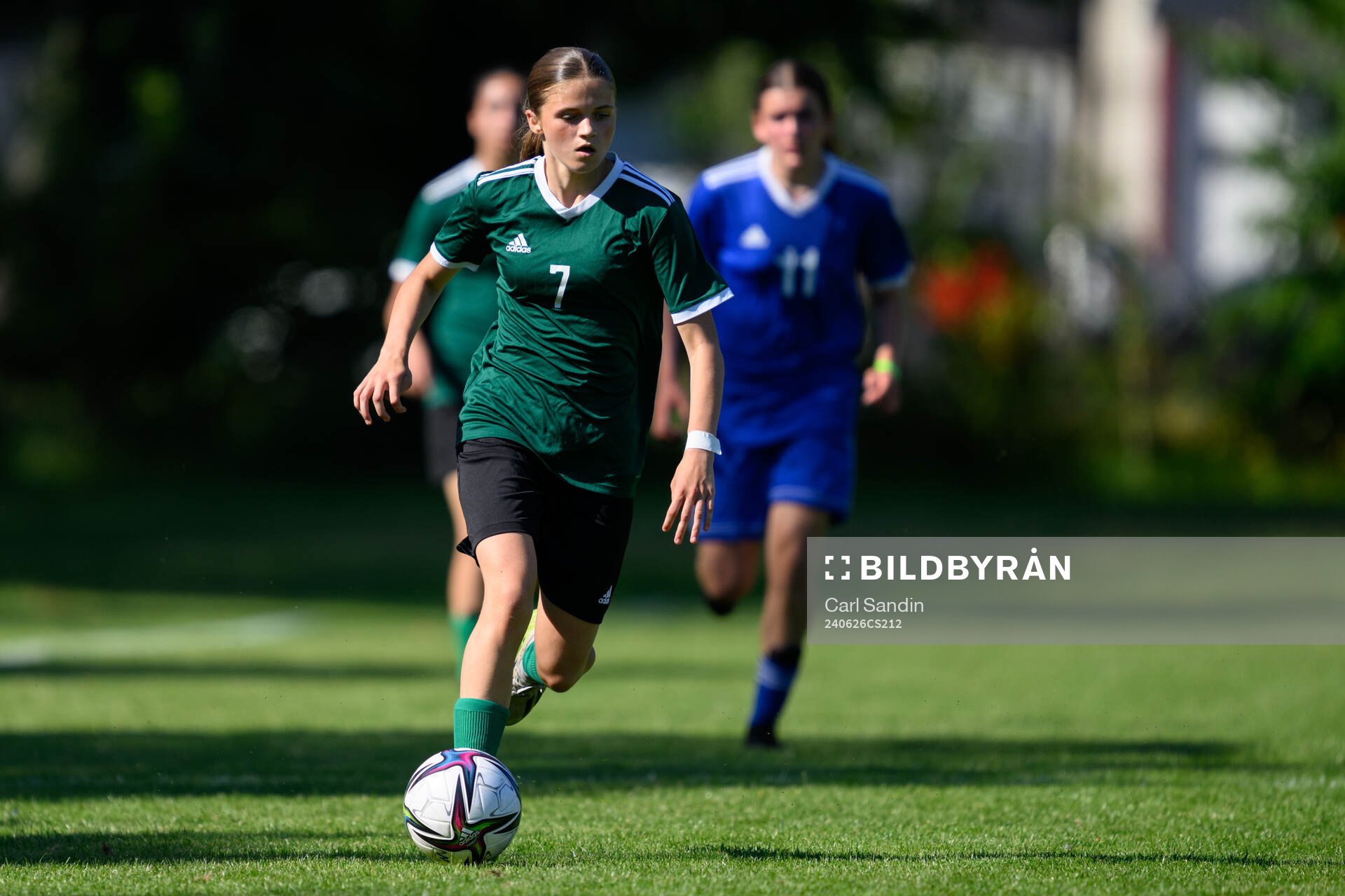 Ajla Karisik, Helsingborgs IF under en fotbollsmatch på SvFF:s riksläger för F15 den 26 juni 2023 i Halmstad. 