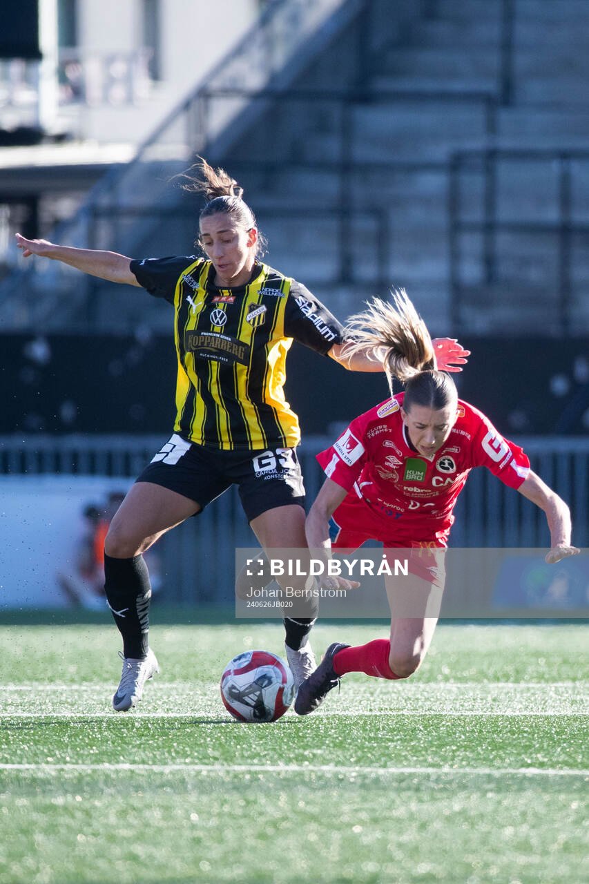 Häckens Rusul Rosa Kafaji och KIF Örebros Wilma Öhman