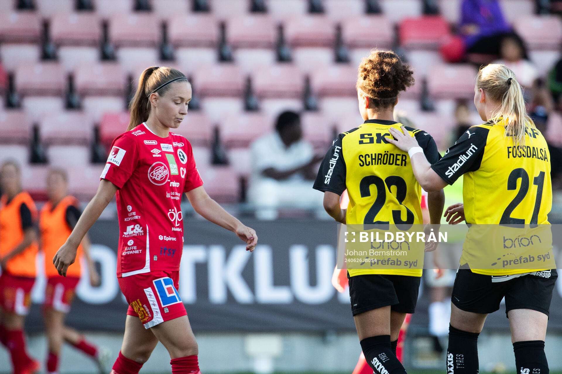 KIF Örebros Amanda Altheden deppar