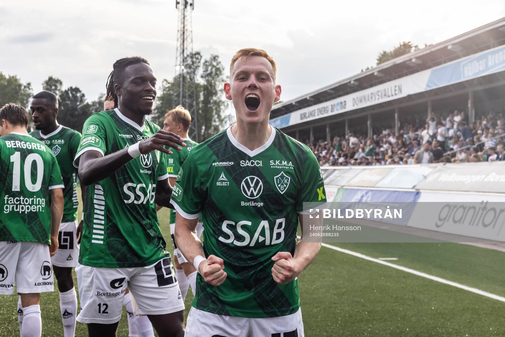 Brages Henry Sletsjøe jublar
