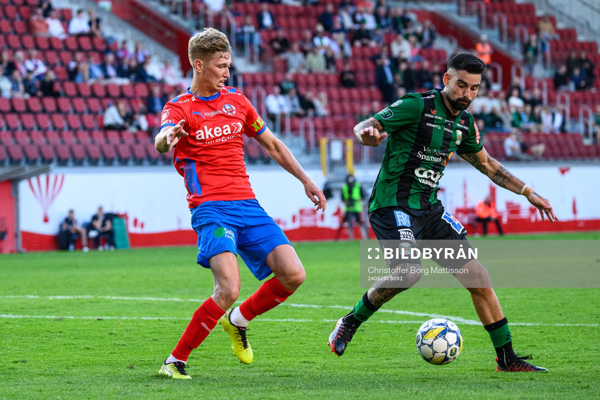 Helsingborgs Benjamin Örn och Varbergs Diego Montiel