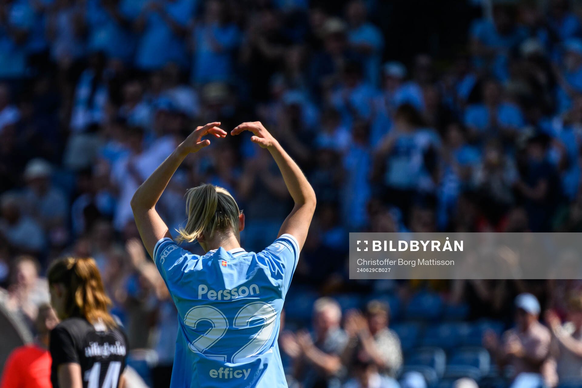 Malmö FFs Beatrice Persson jublar
