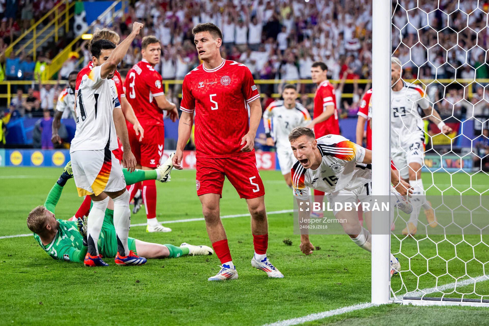Nico Schlotterbeck of Germany during the UEFA Euro 2024 Football Championship round of 16 match between Germany and Denmark on June 29, 2024 in Dortmund.
