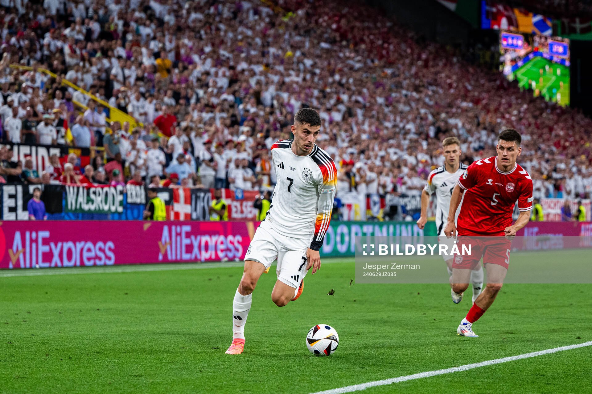 Kai Havertz of Germany and Joakim Mæhle of Denmark
