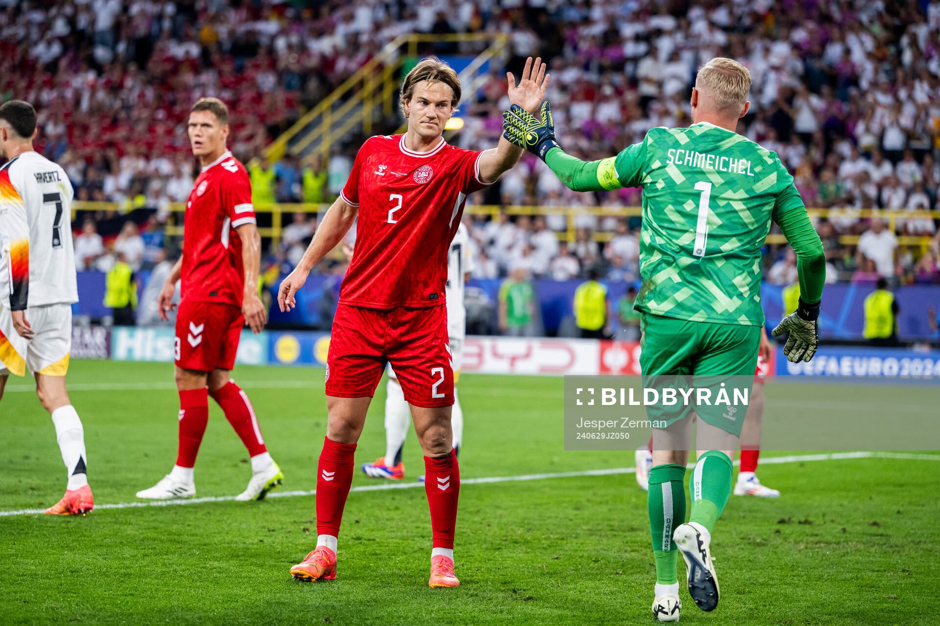 Joachim Andersen and goalkeeper Kasper Schmeichel of Denmark