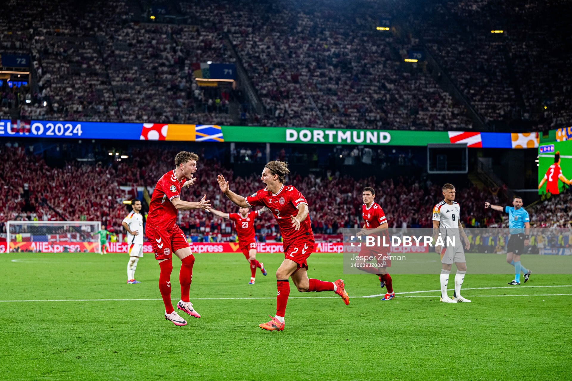 Andreas Skov Olsen and Joachim Andersen of Denmark