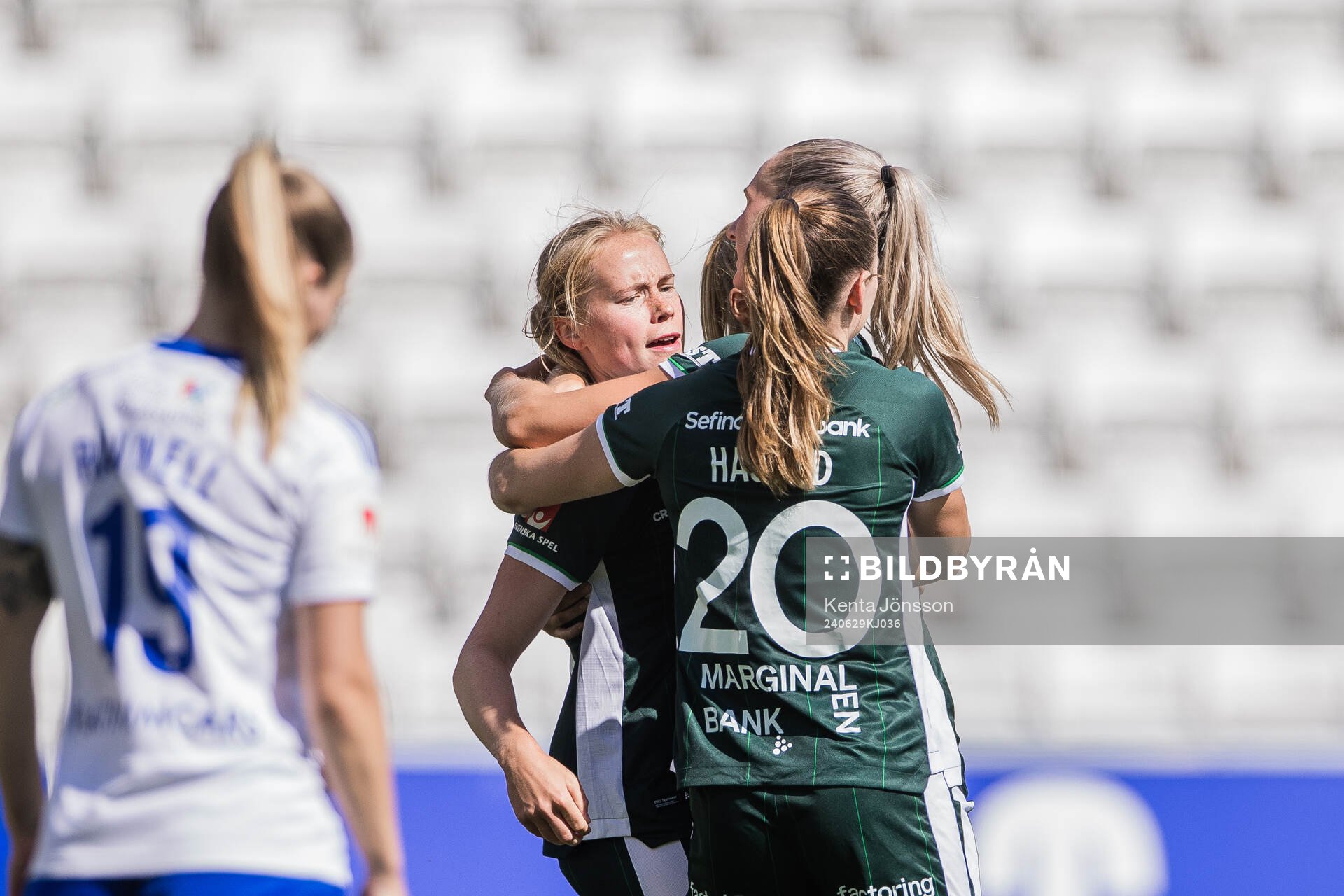 Hammarbys Julie Blakstad jublar