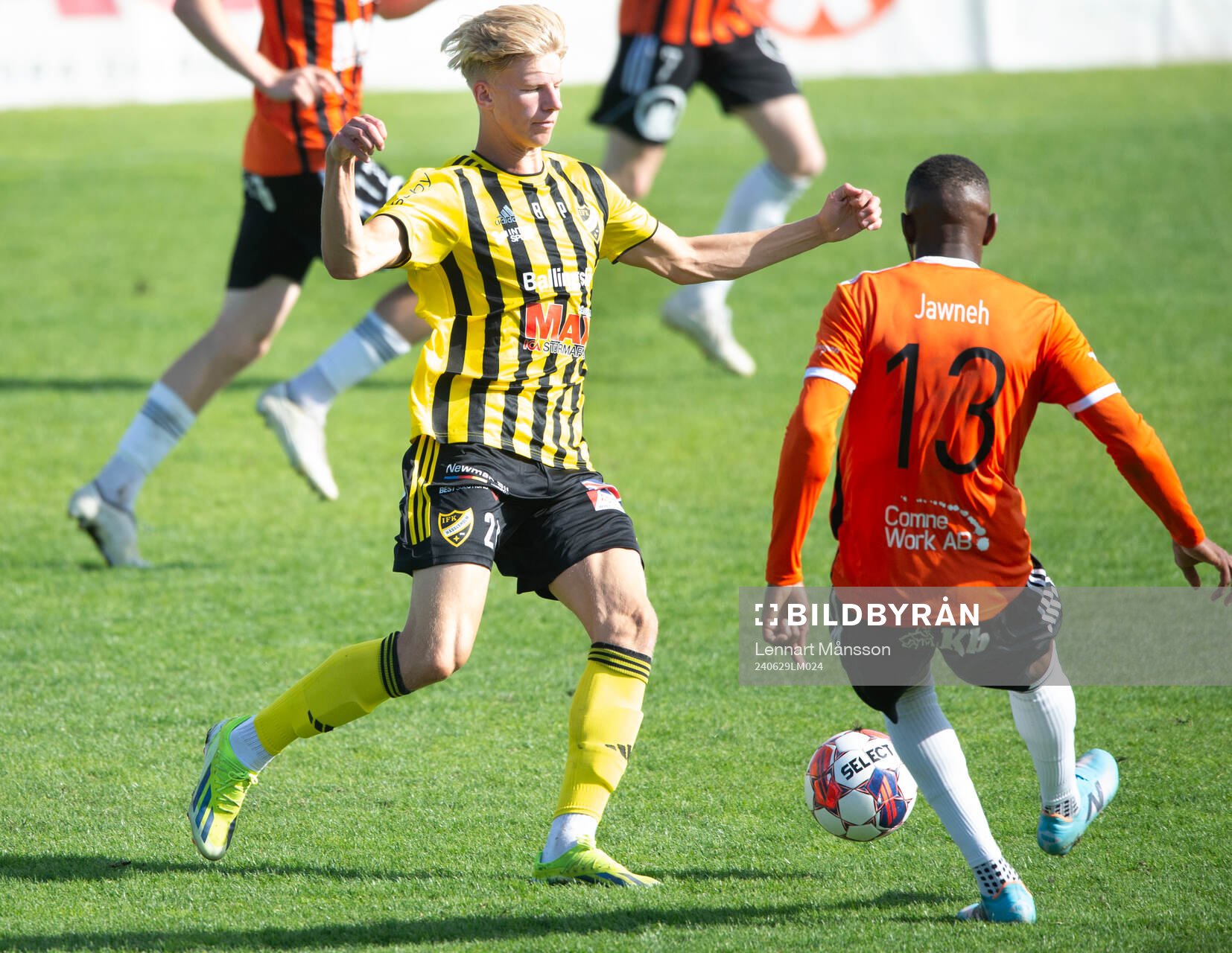 IFK Hässleholms Noel Larsson i matchen i div 2 mellan