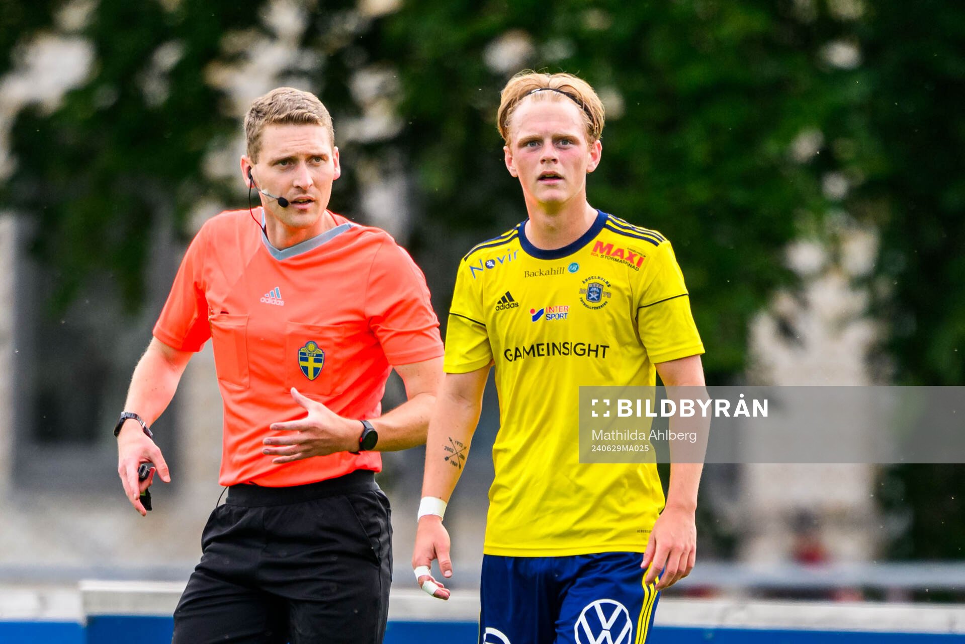 Domare Rasmus Eriksson och Ängelholms Max Eriksson