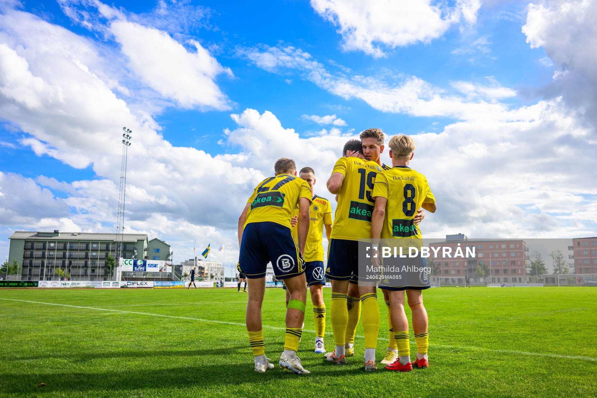 Ängelholms spelare jublar