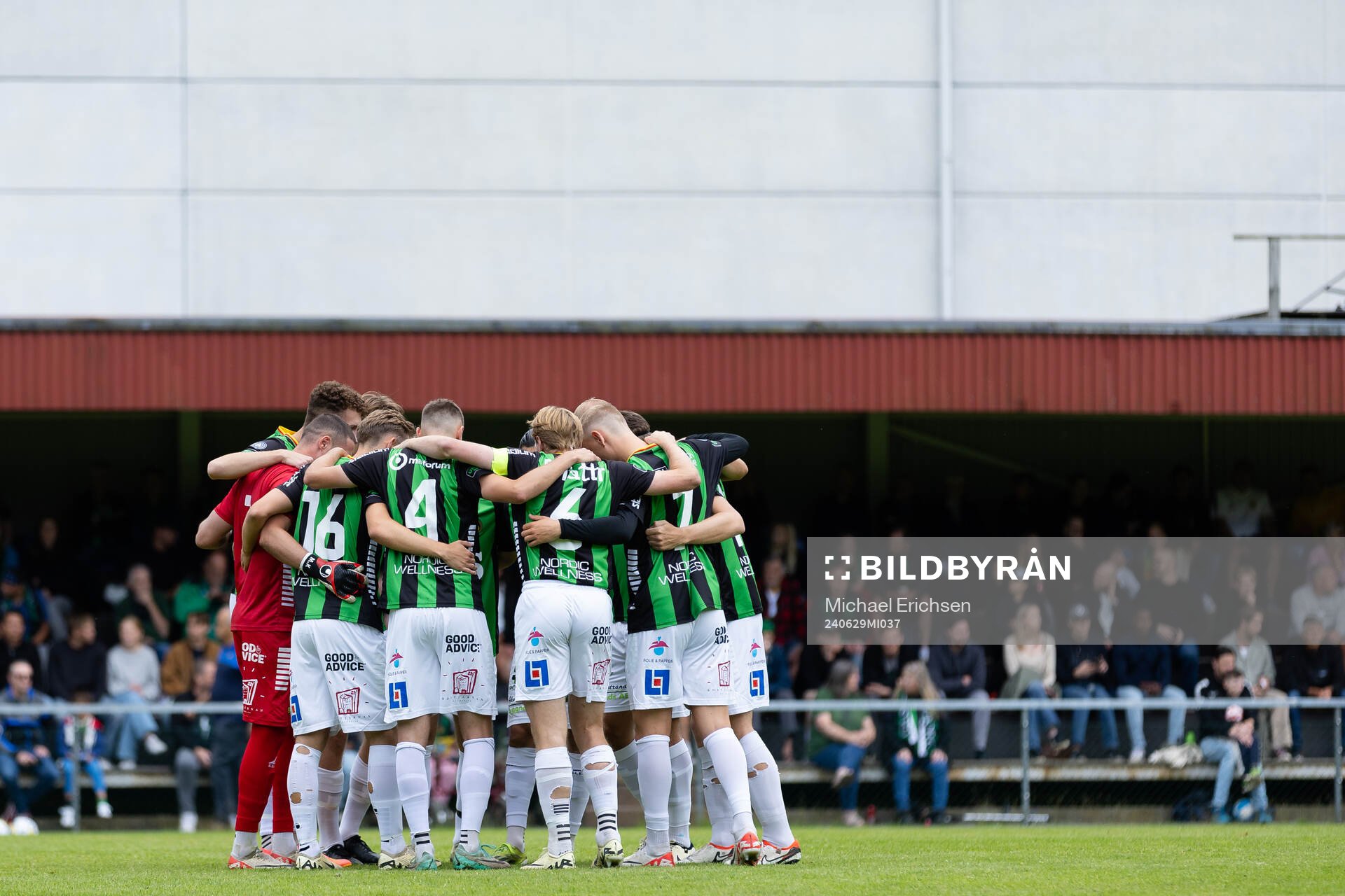 GAIS spelare samlade innan träningsmatchen i fotboll