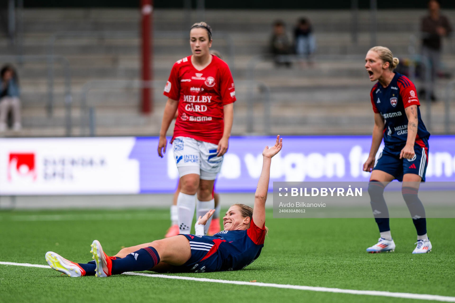 FC Rosengårds Rebecca Knaak jublar