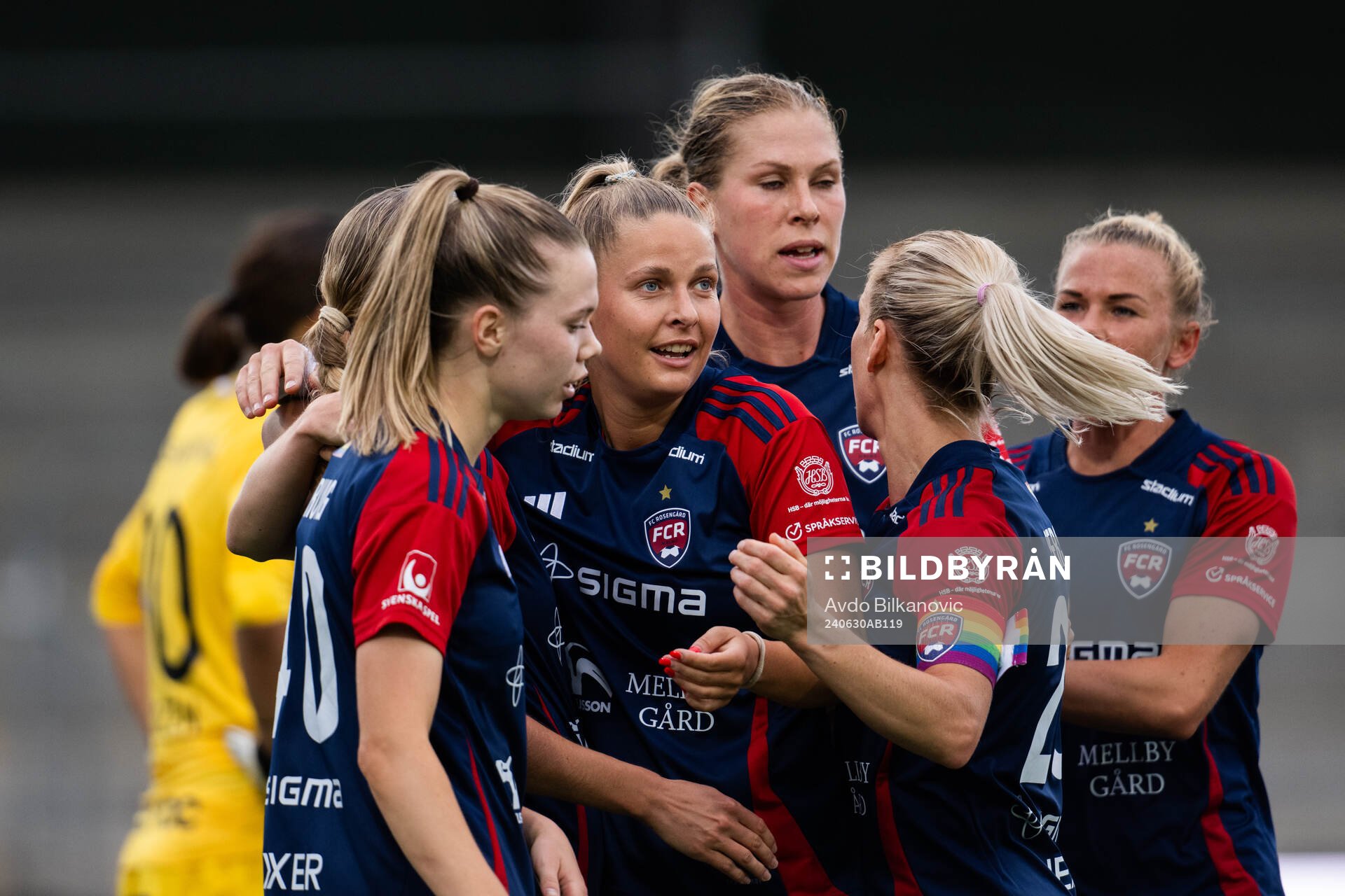 FC Rosengårds Olivia Holdt jublar