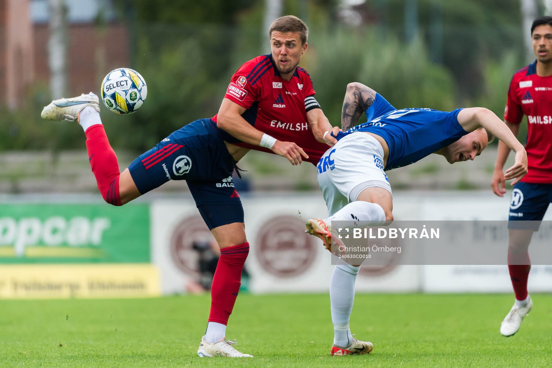 Östers Ivan Kricak och Trelleborgs Filip Bohman