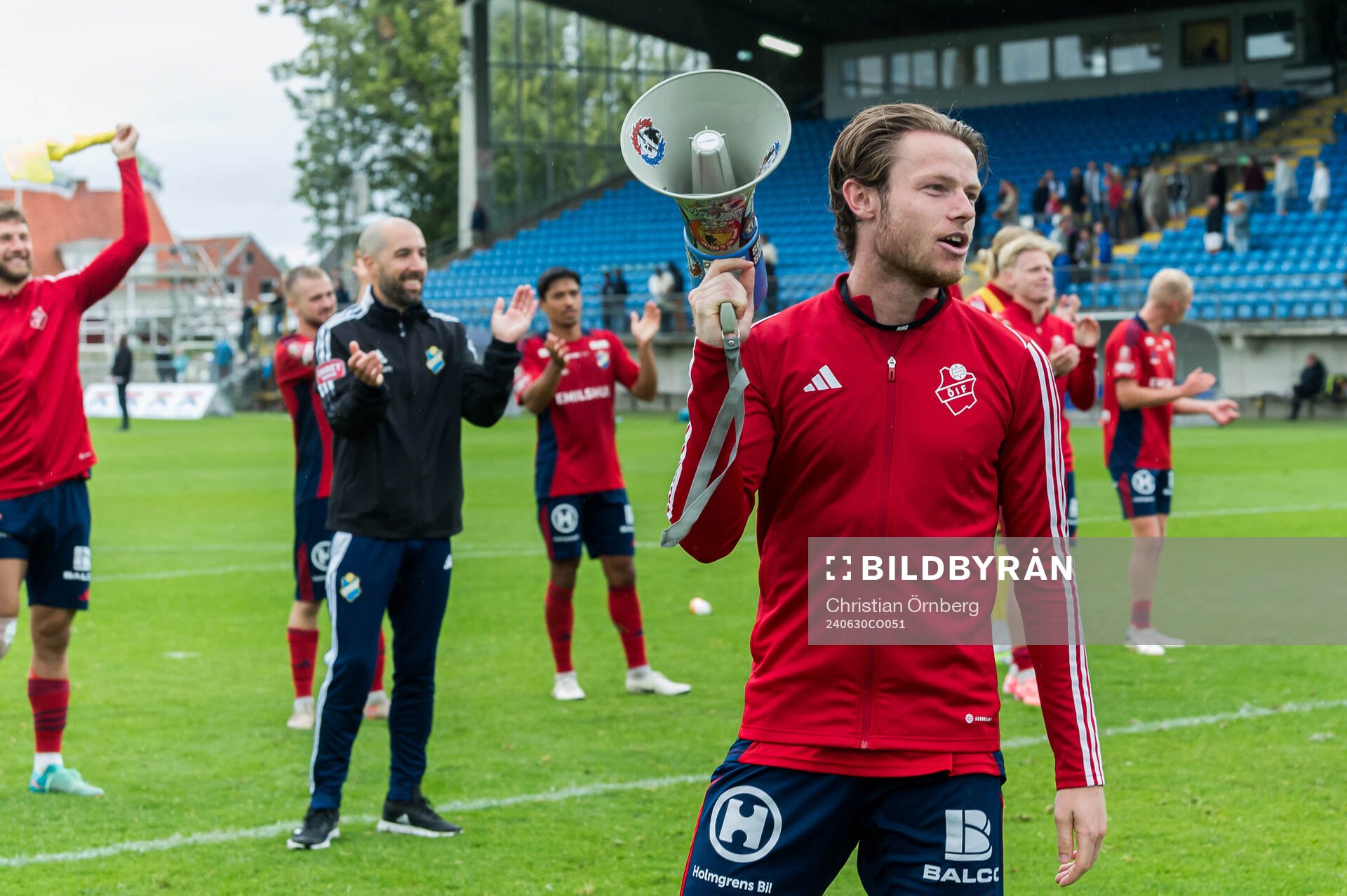 Östers Daniel Ljung jublar