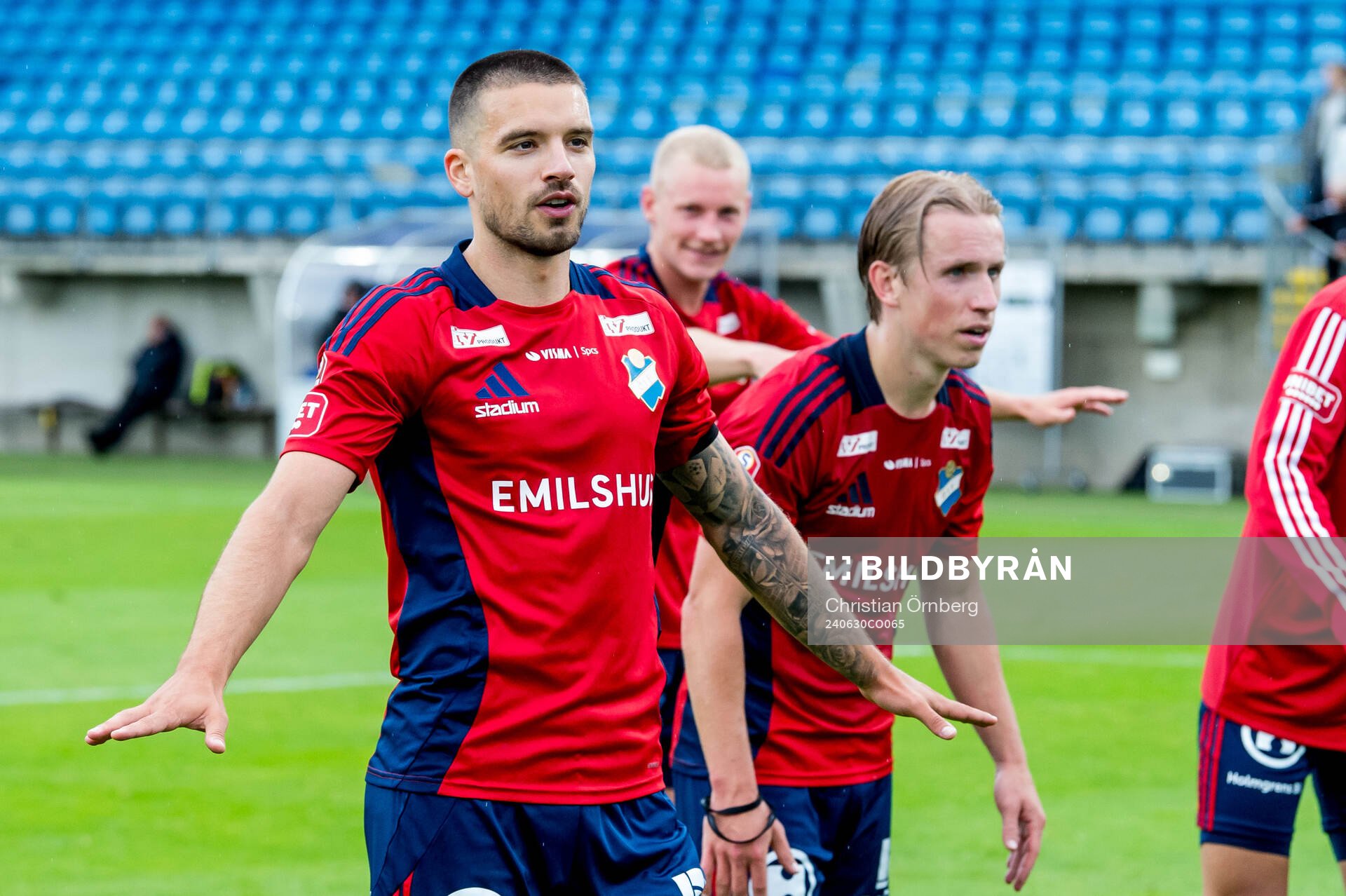 Östers Vladimir Rodic jublar