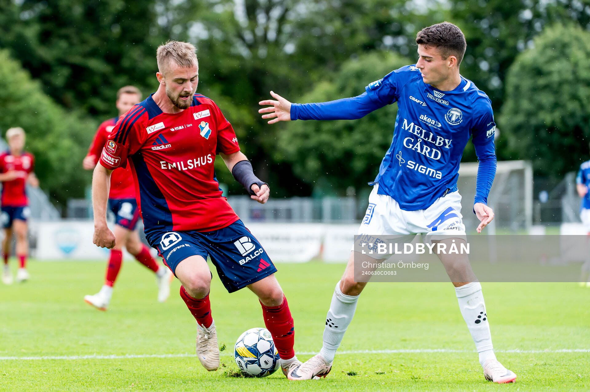 Östers Chriss-Albin Mörfelt och Trelleborgs Eren Alievski