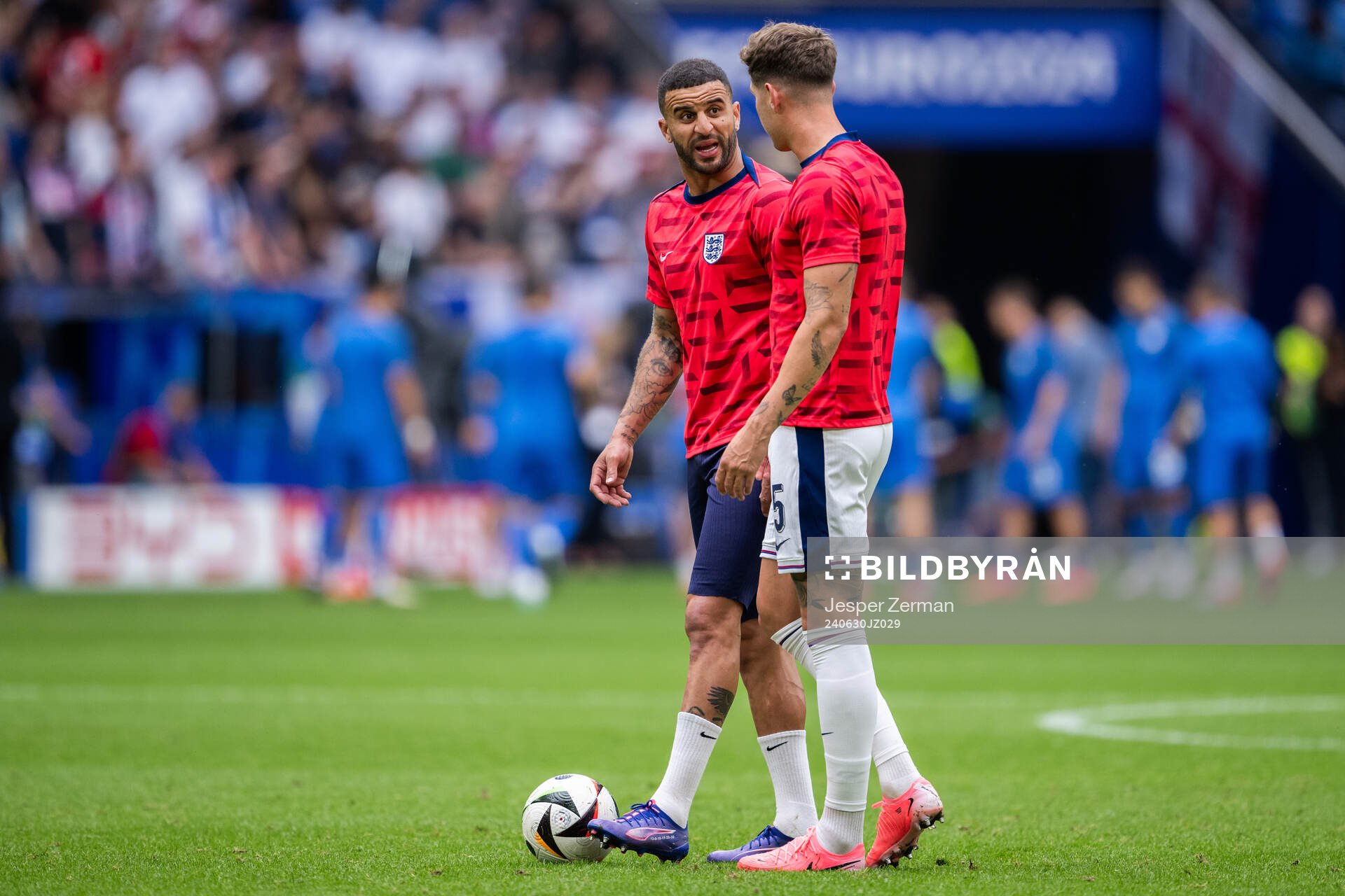 Kyle Walker and John Stones of England