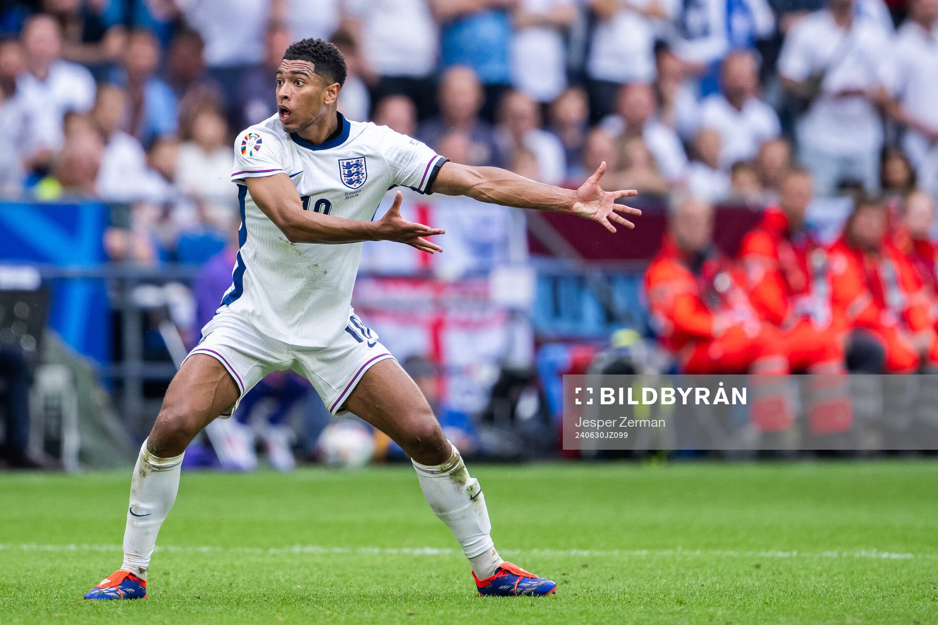 Jude Bellingham of England reacts