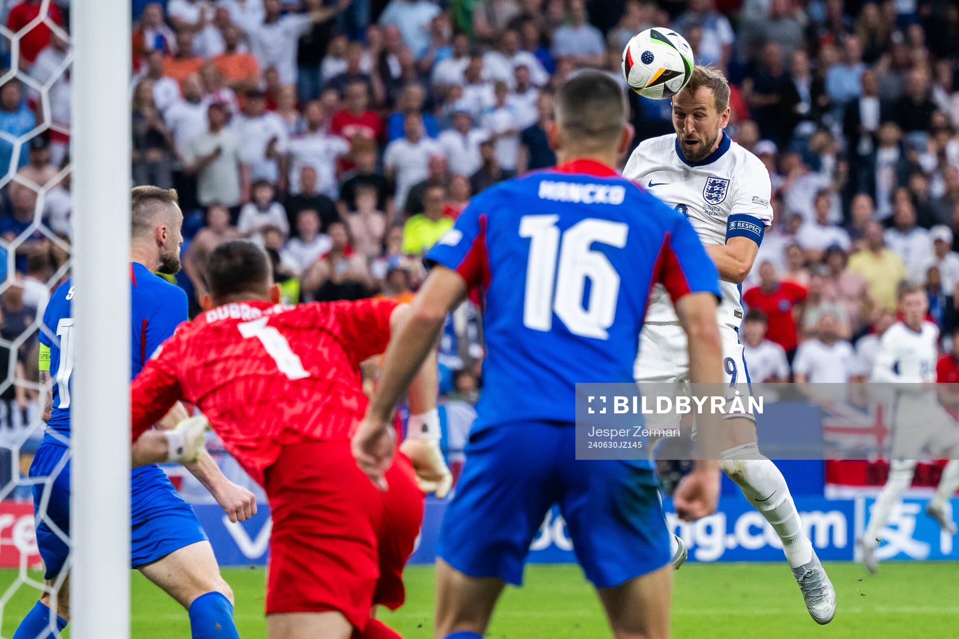 Harry Kane of England scoring 2-1