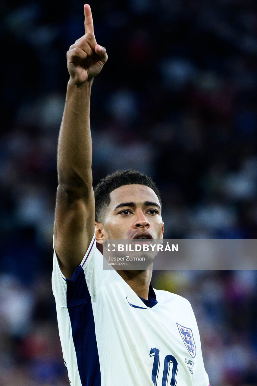 Jude Bellingham of England celebrates after the UEFA Euro 2024 Football Championship round of 16 match between England and Slovakia on June 30, 2024 in Gelsenkirchen.