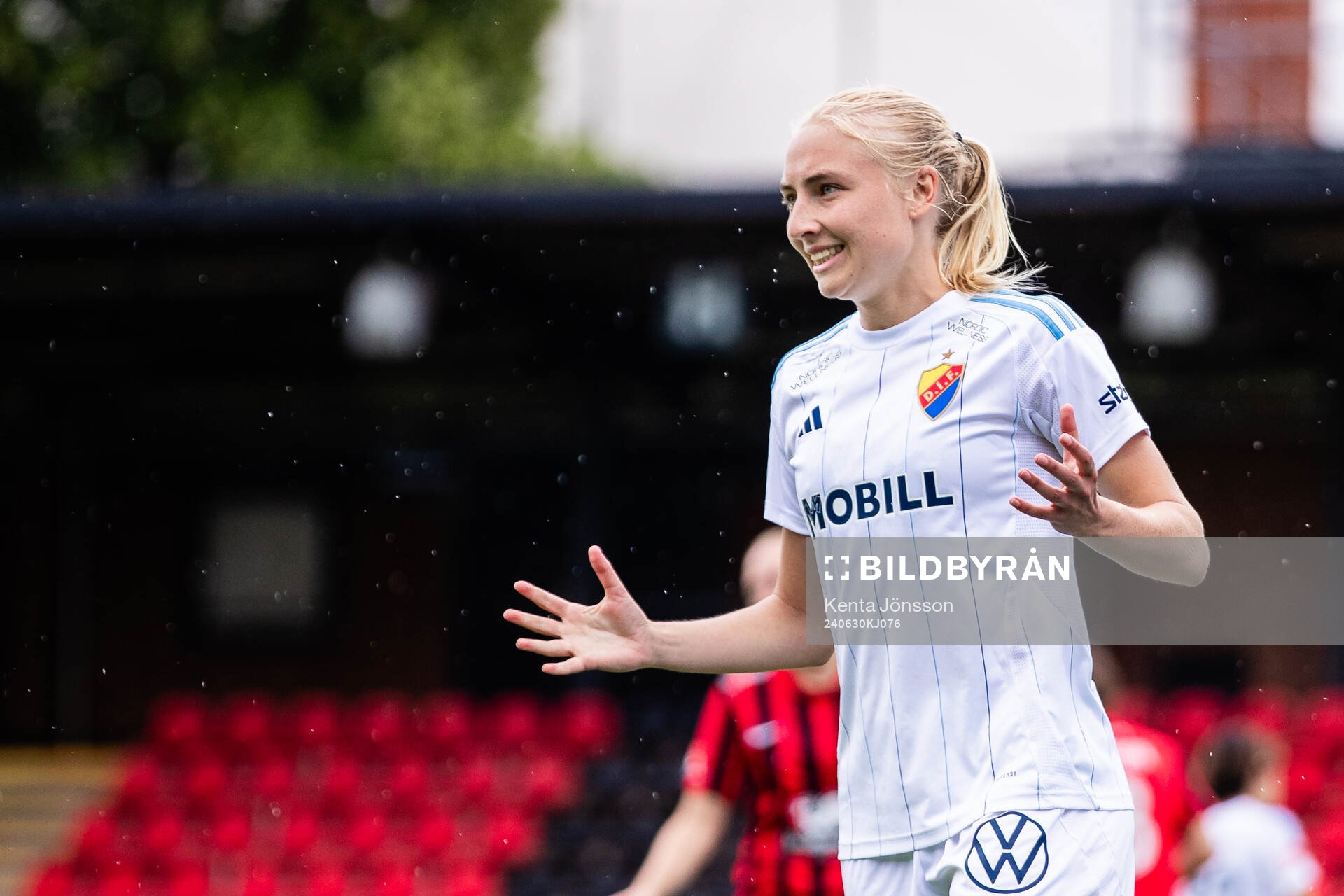 Djurgårdens Stinalisa Johansson reagerar
