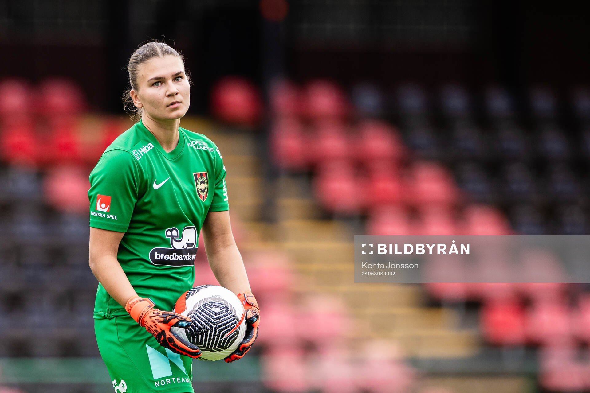 Brommapojkarnas målvakt Anna Aurora Koivunen