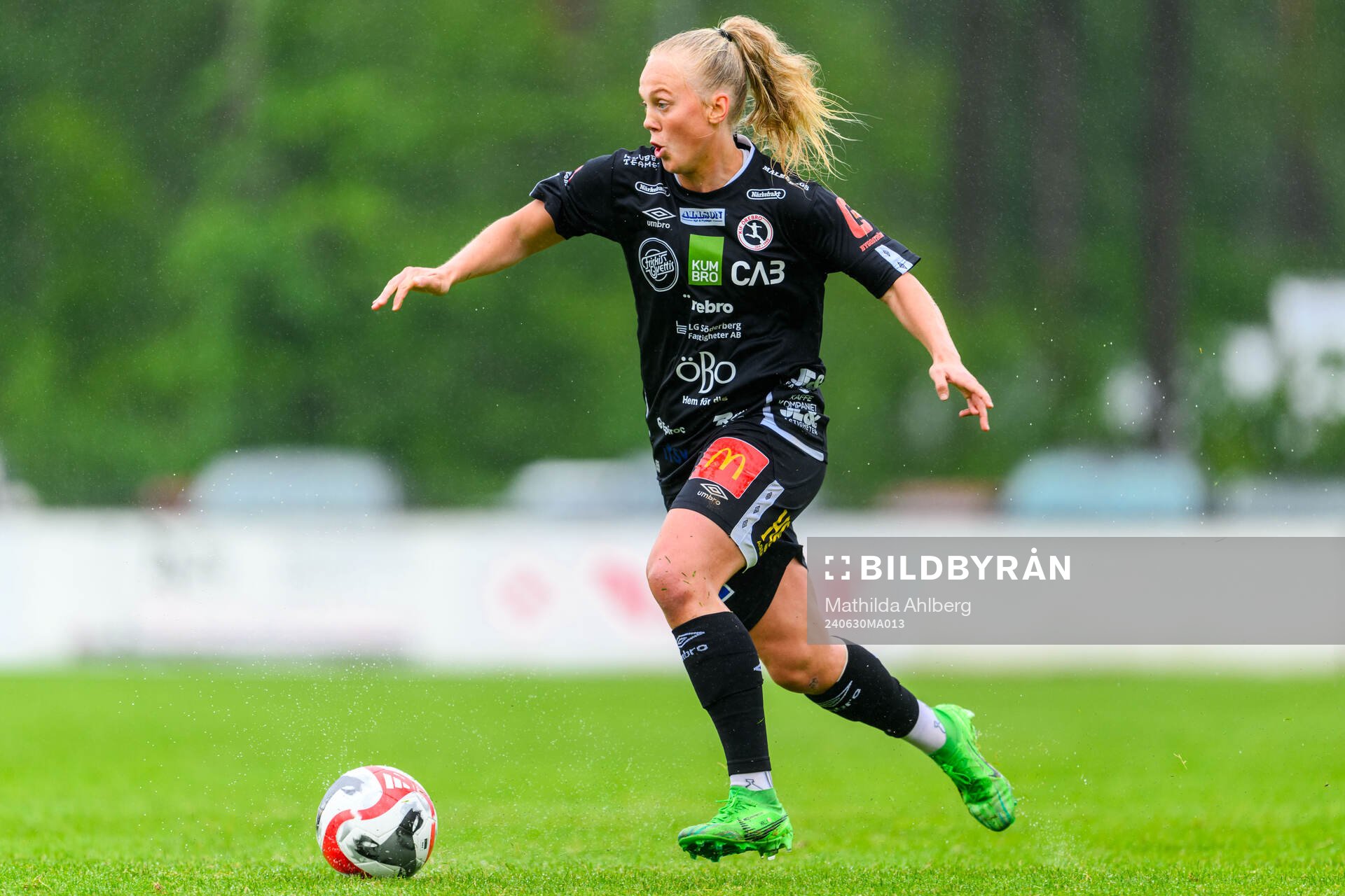 KIF Örebros Molly Johansson