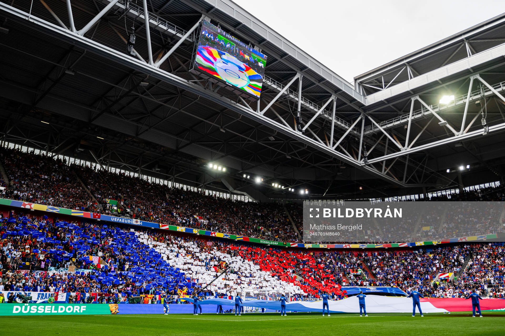 Supporters of France