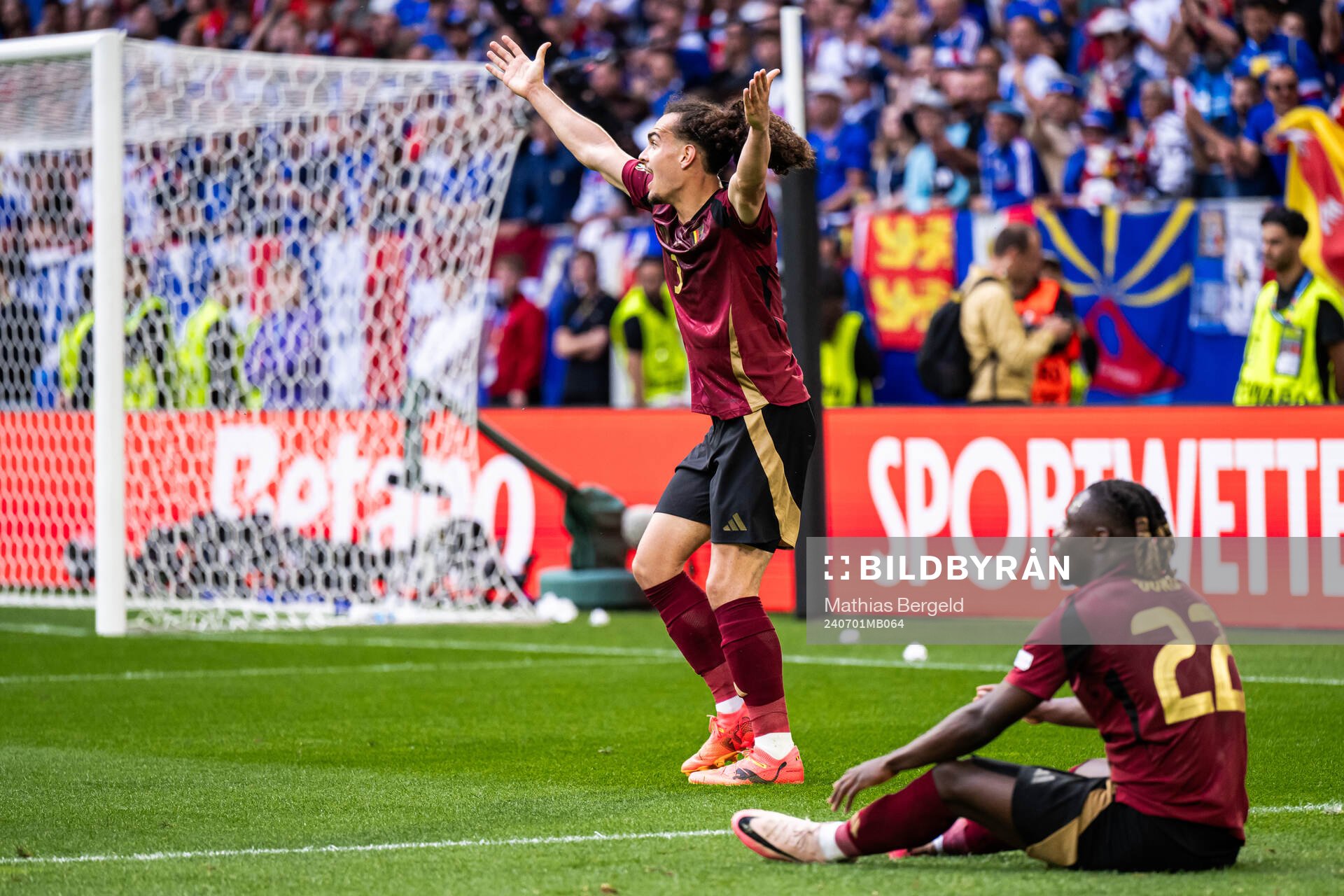 Arthur Theate of Belgium reacts