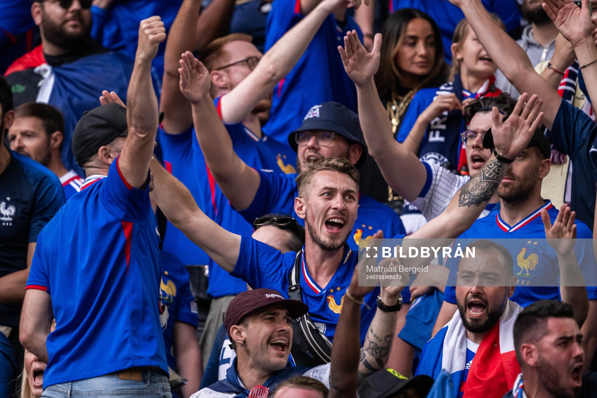 Supporters of France
