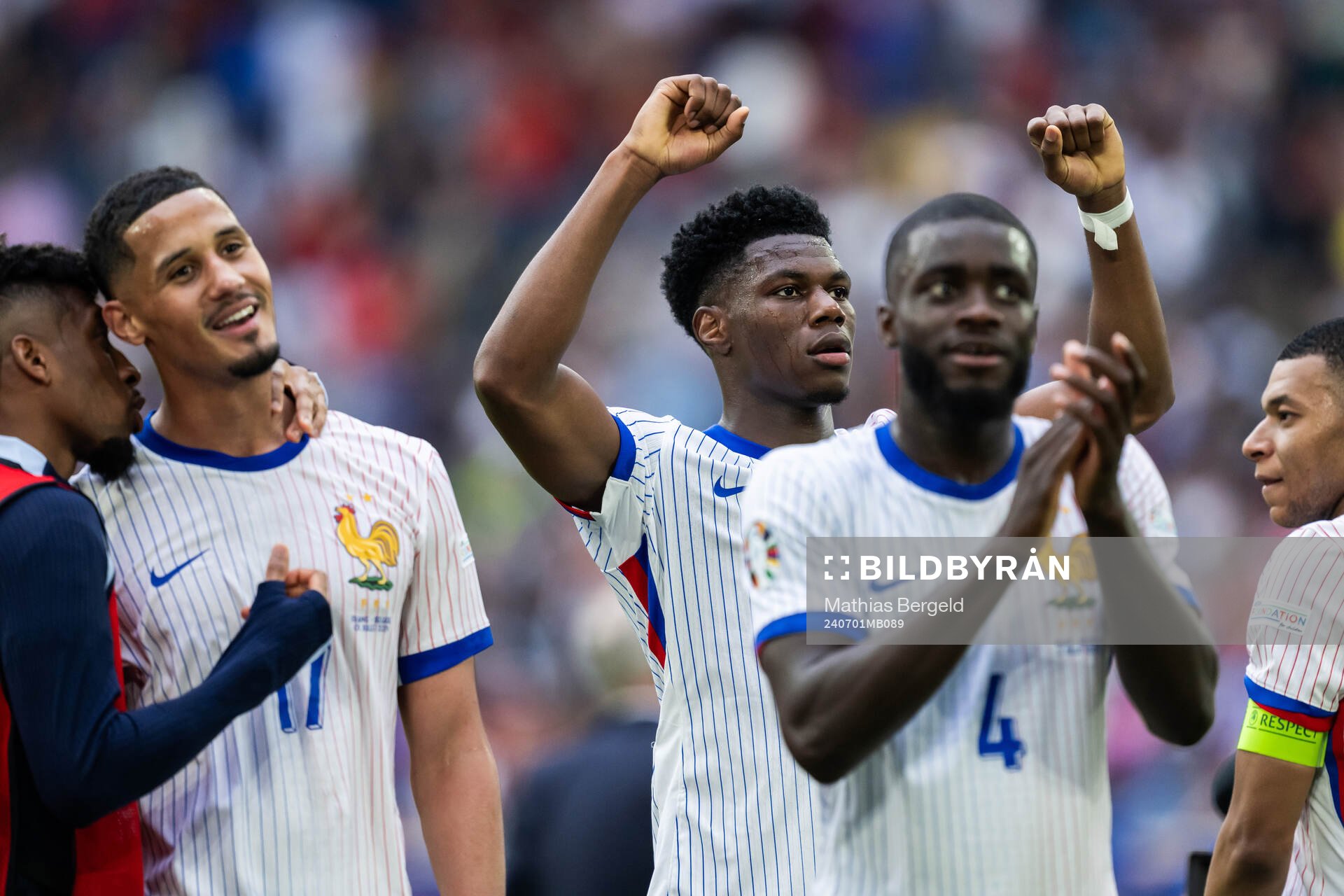 Aurélien Tchouameni of France celebrate