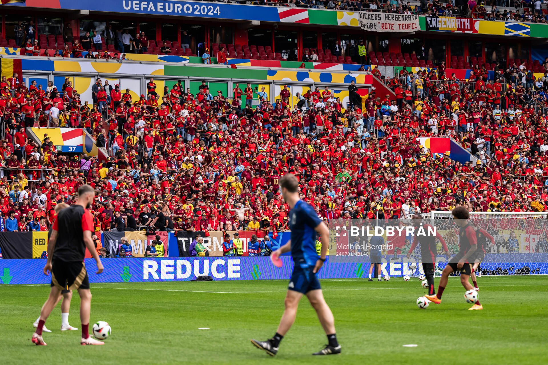 Supporters of Belgium
